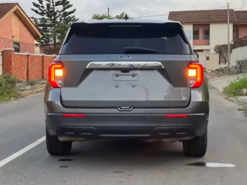 Ford Explorer   - 2014
