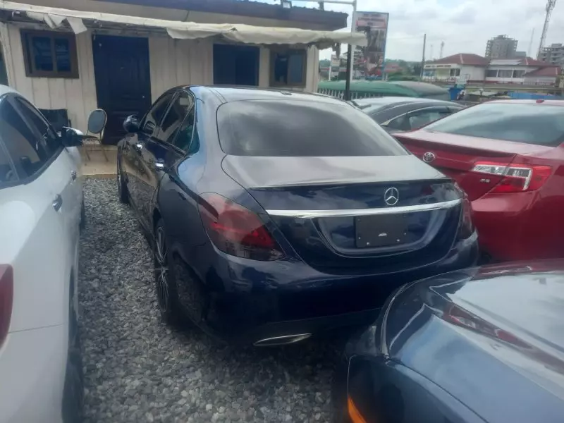 Mercedes-Benz C 300   - 2019