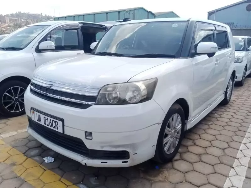 Toyota Rumion   - 2010