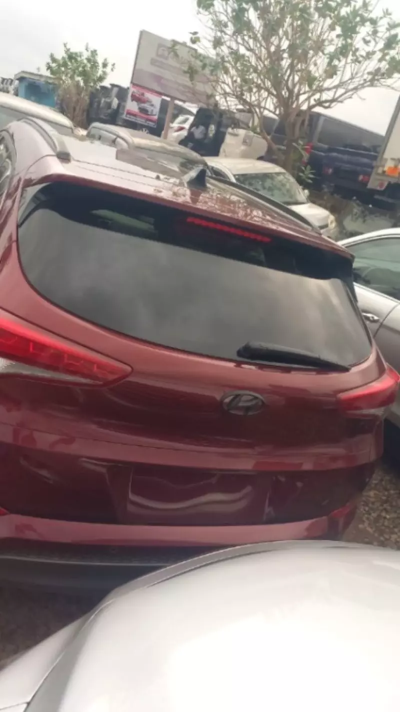 Hyundai Tucson   - 2021