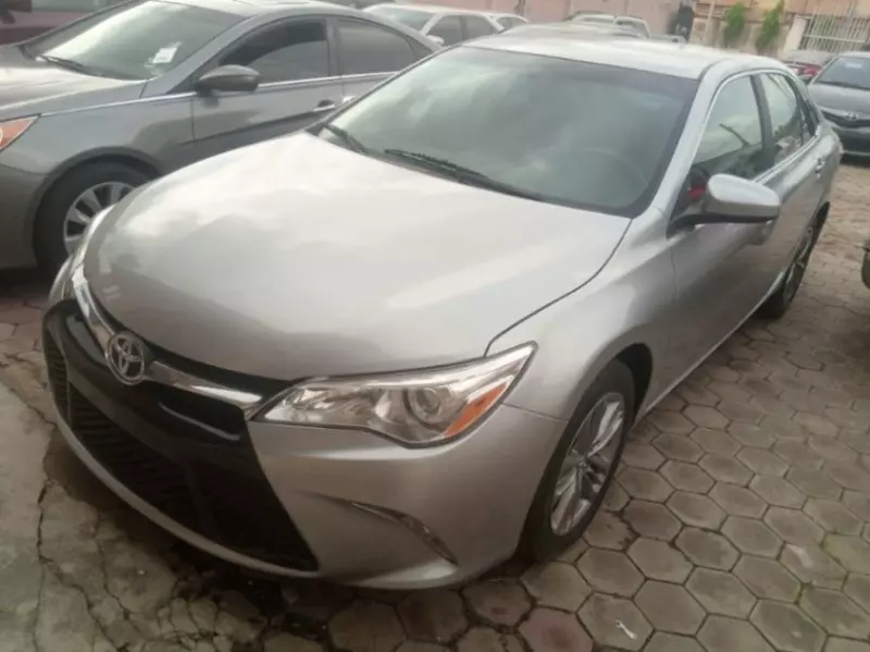 Toyota Camry   - 2017