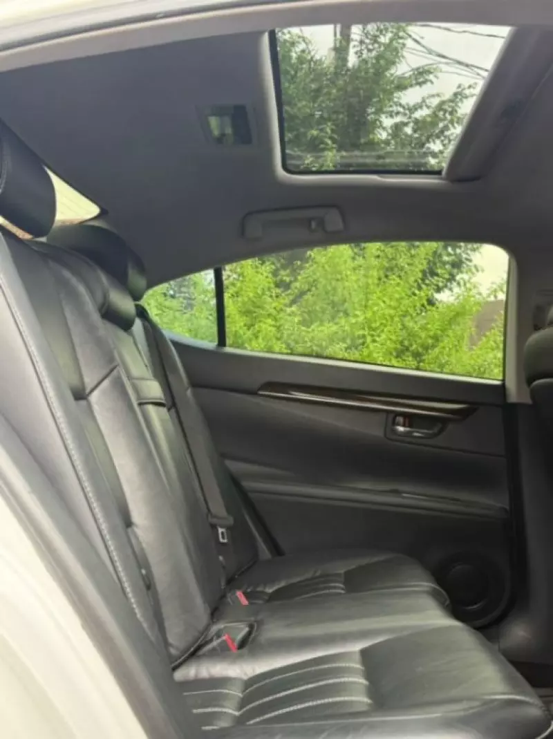 Lexus ES 350   - 2016