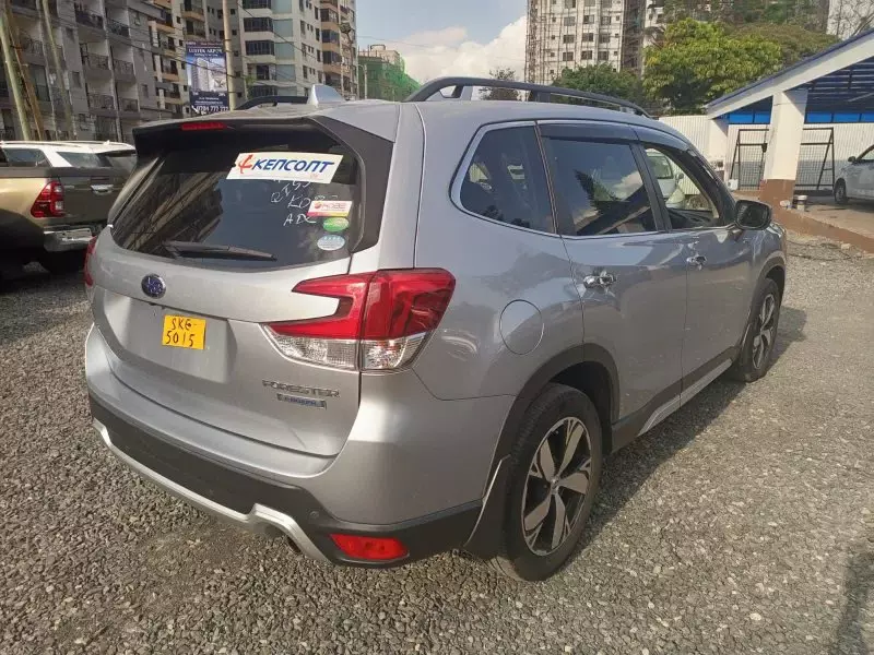 Subaru Forester   - 2019