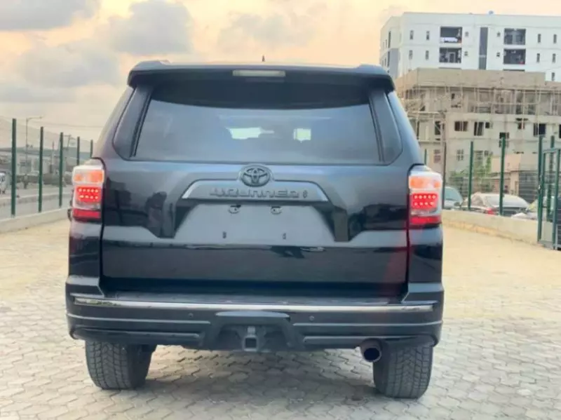 Toyota 4-Runner - 2020