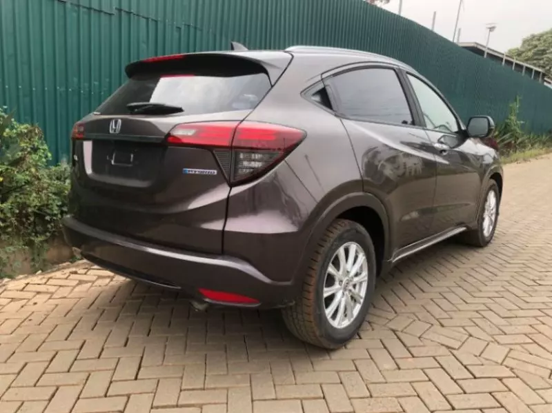 Honda Vezel    - 2018