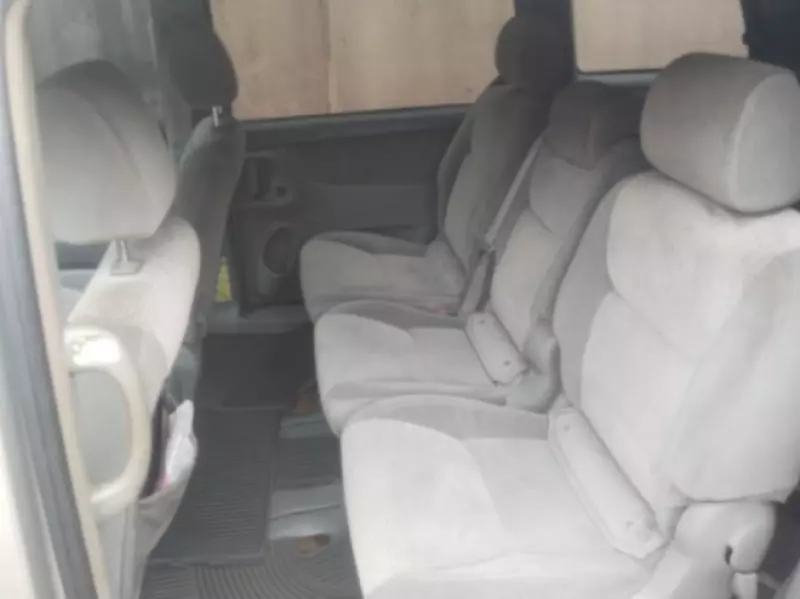 Toyota Sienna   - 2008