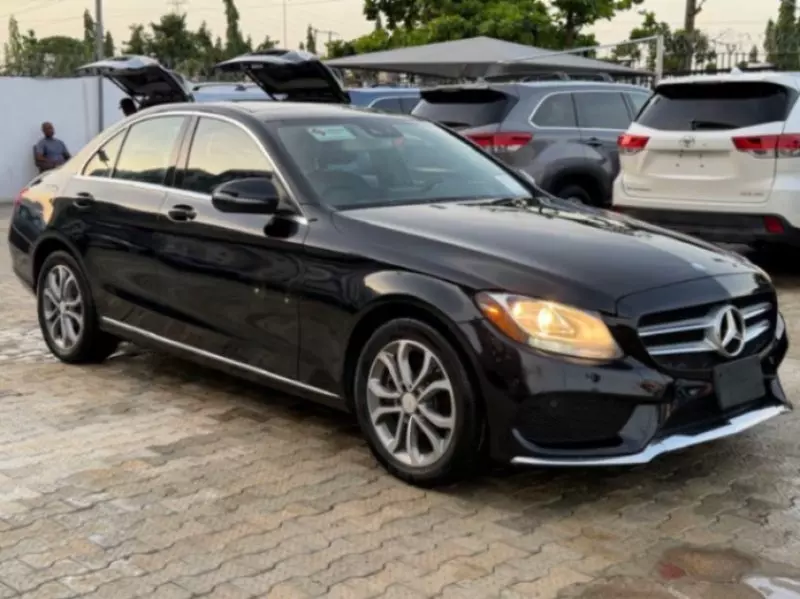 Mercedes-Benz C-Class   - 2016