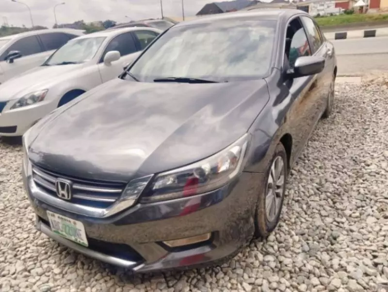 Honda Accord   - 2013
