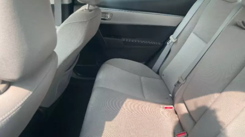 TOYOTA Corolla   - 2010