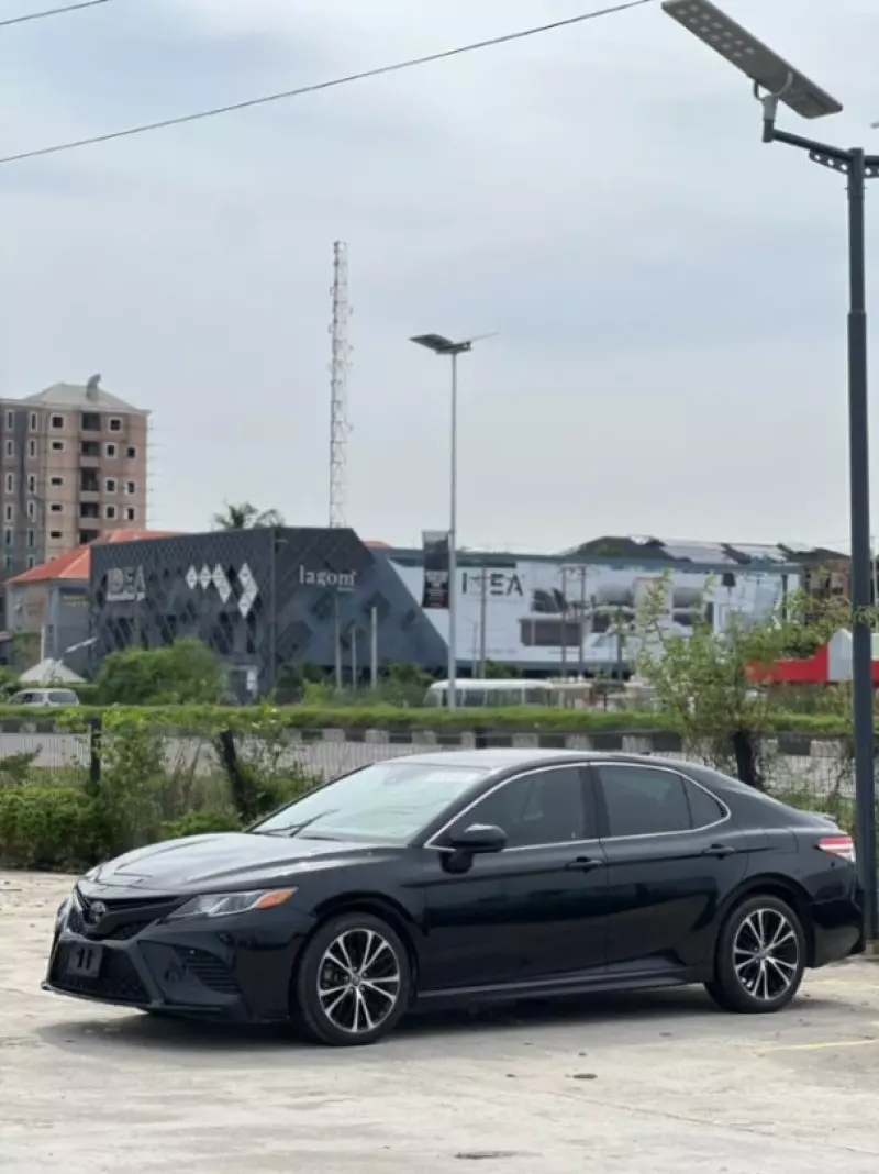Toyota Camry   - 2020