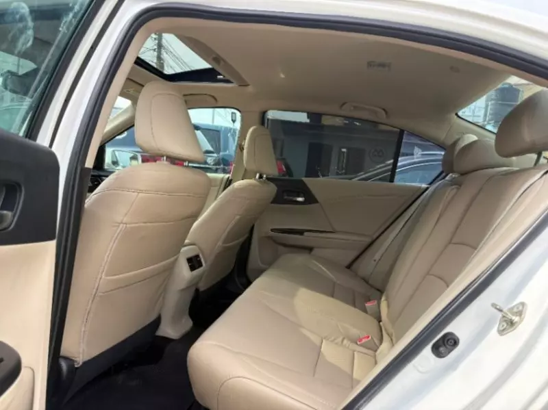 Honda Accord   - 2016