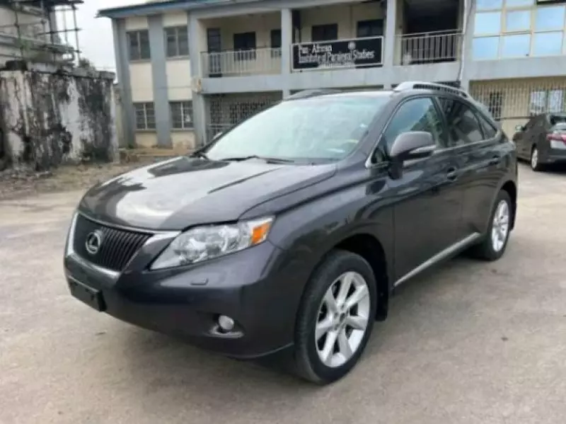 Lexus RX 200   - 2010
