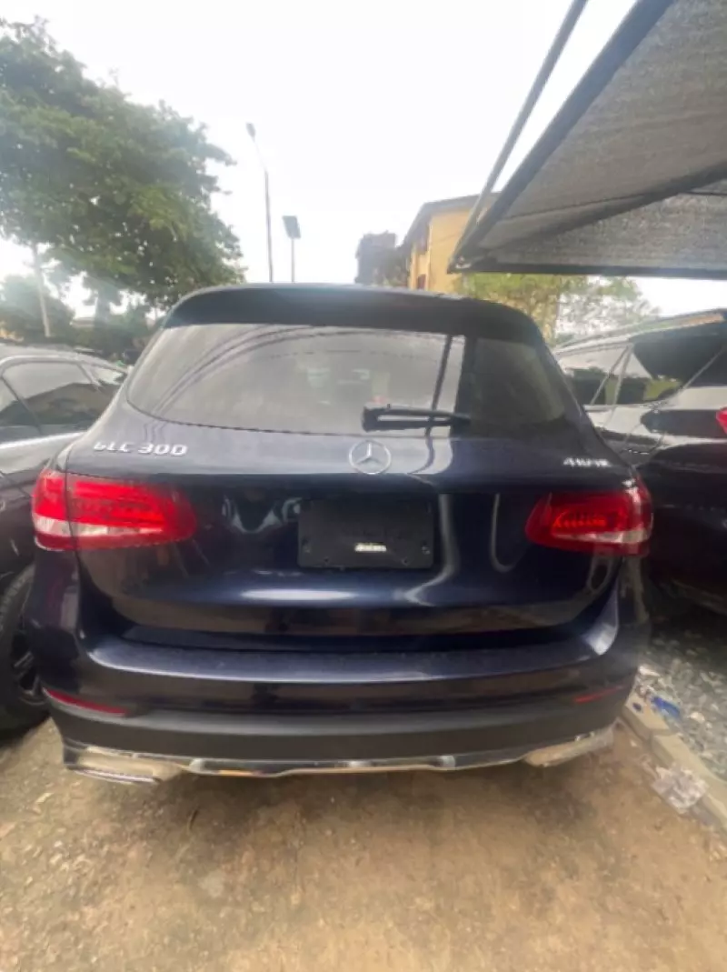 Mercedes-Benz GLC-Class - 2016