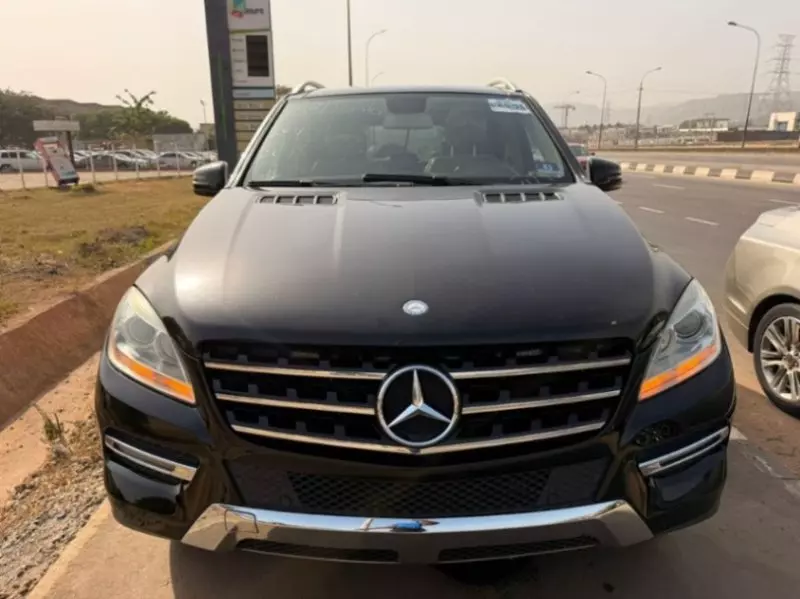 Mercedes-Benz ML-Class   - 2013