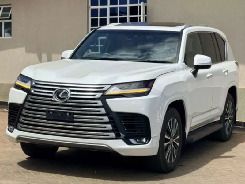 Lexus LX 600   - 2022