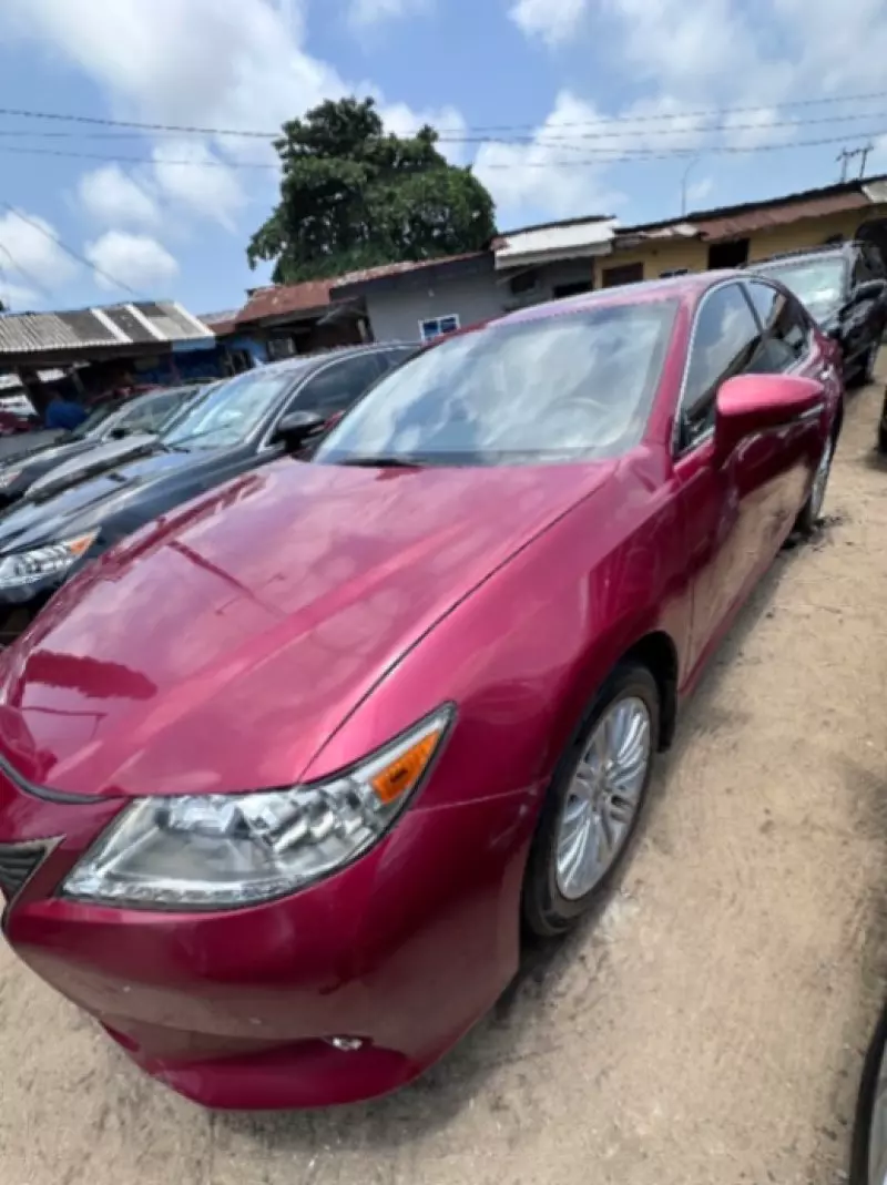Lexus ES 350   - 2015