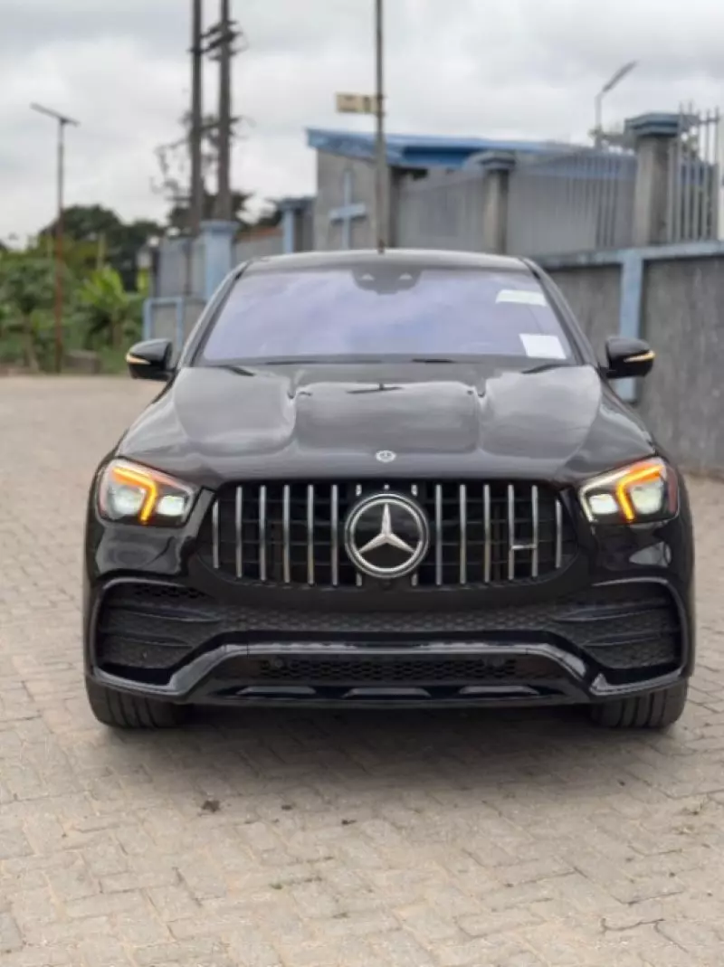 Mercedes-Benz GLE 53 AMG   - 2021
