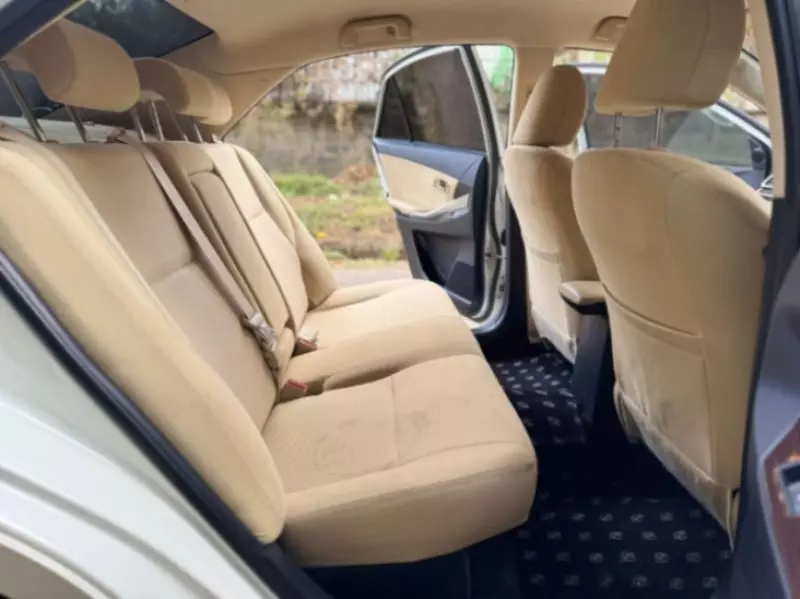 Toyota Premio    - 2018