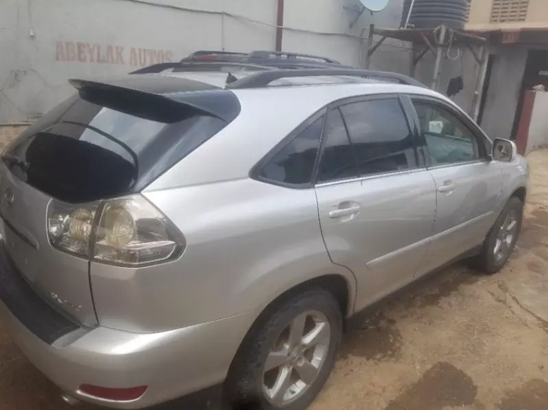 Lexus RX 330   - 2009