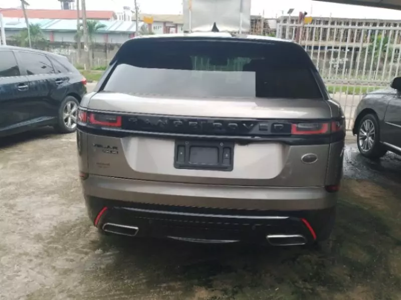 RANGE ROVER HSE LR4   - 2020