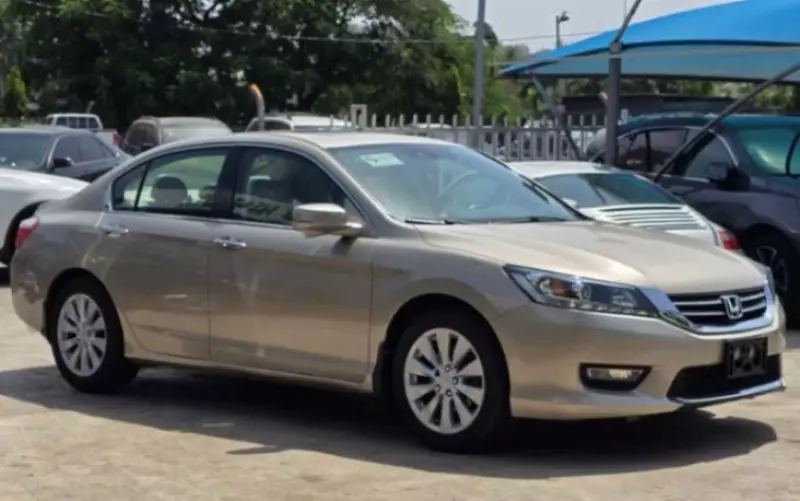 Honda Accord   - 2014