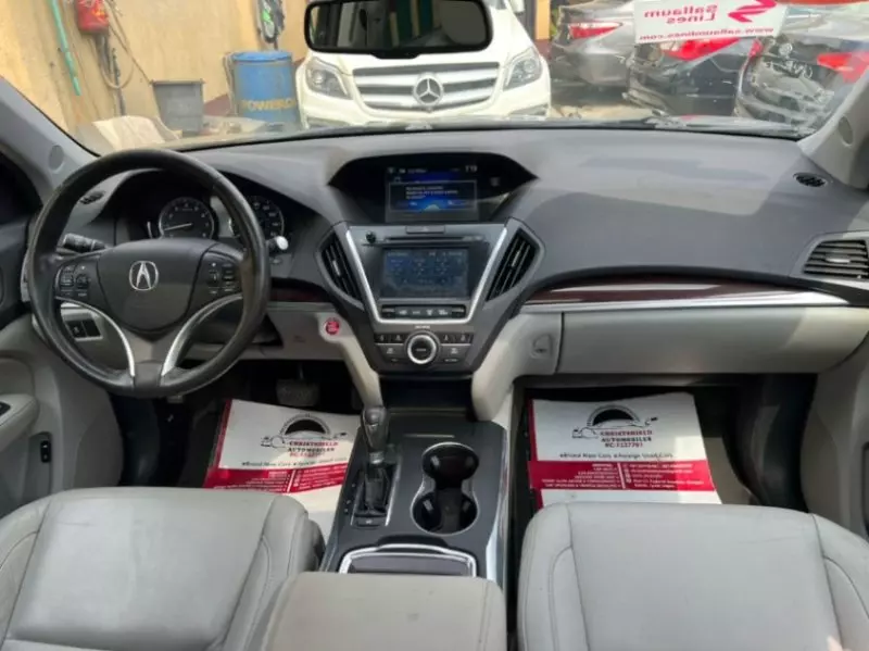 Acura MDX   - 2015
