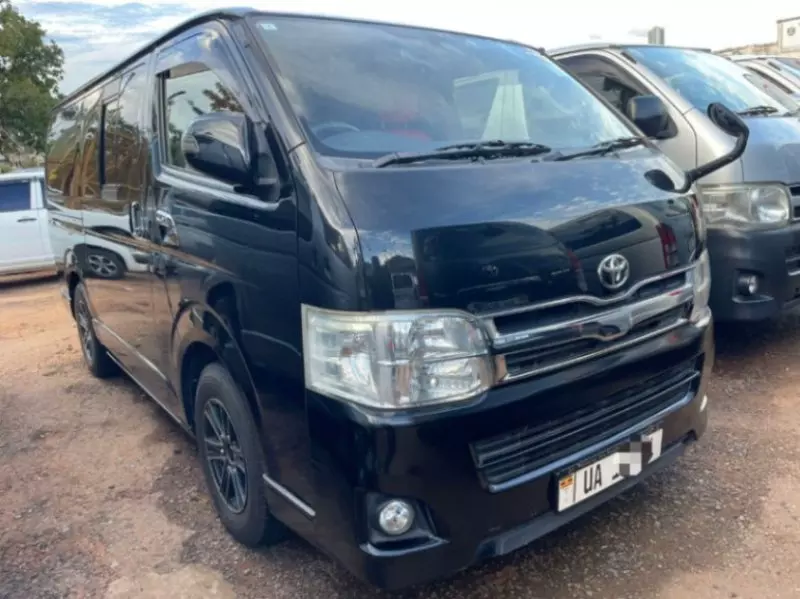 Toyota Hiace   - 2016
