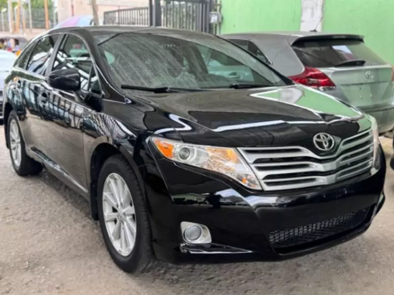 Toyota Venza   - 2010