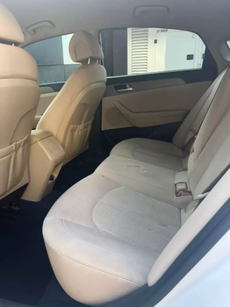 Hyundai Sonata   - 2015