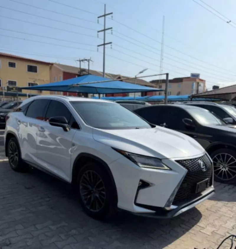 Lexus RX   - 2016