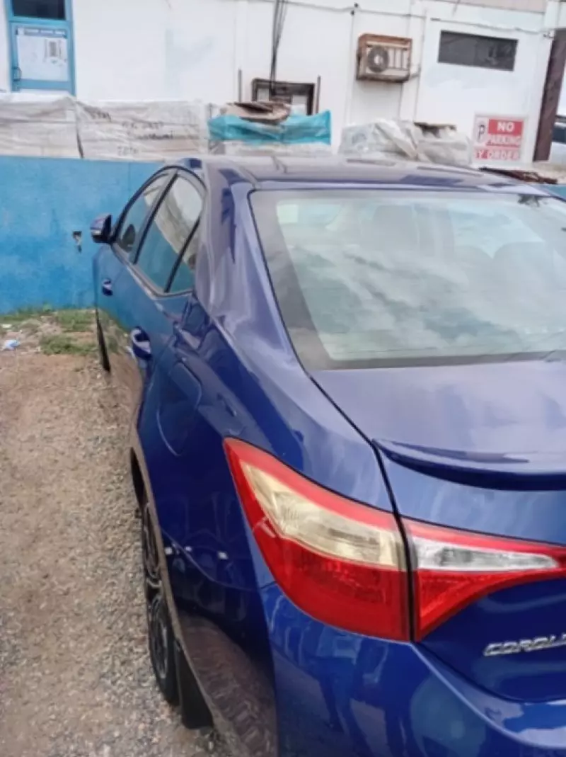 Toyota Corolla   - 2015