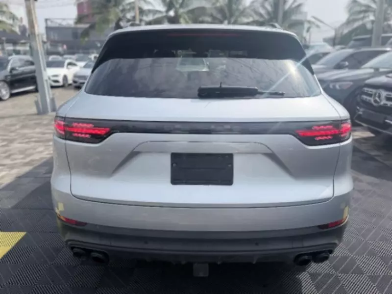 PORSCHE Cayenne   - 2019