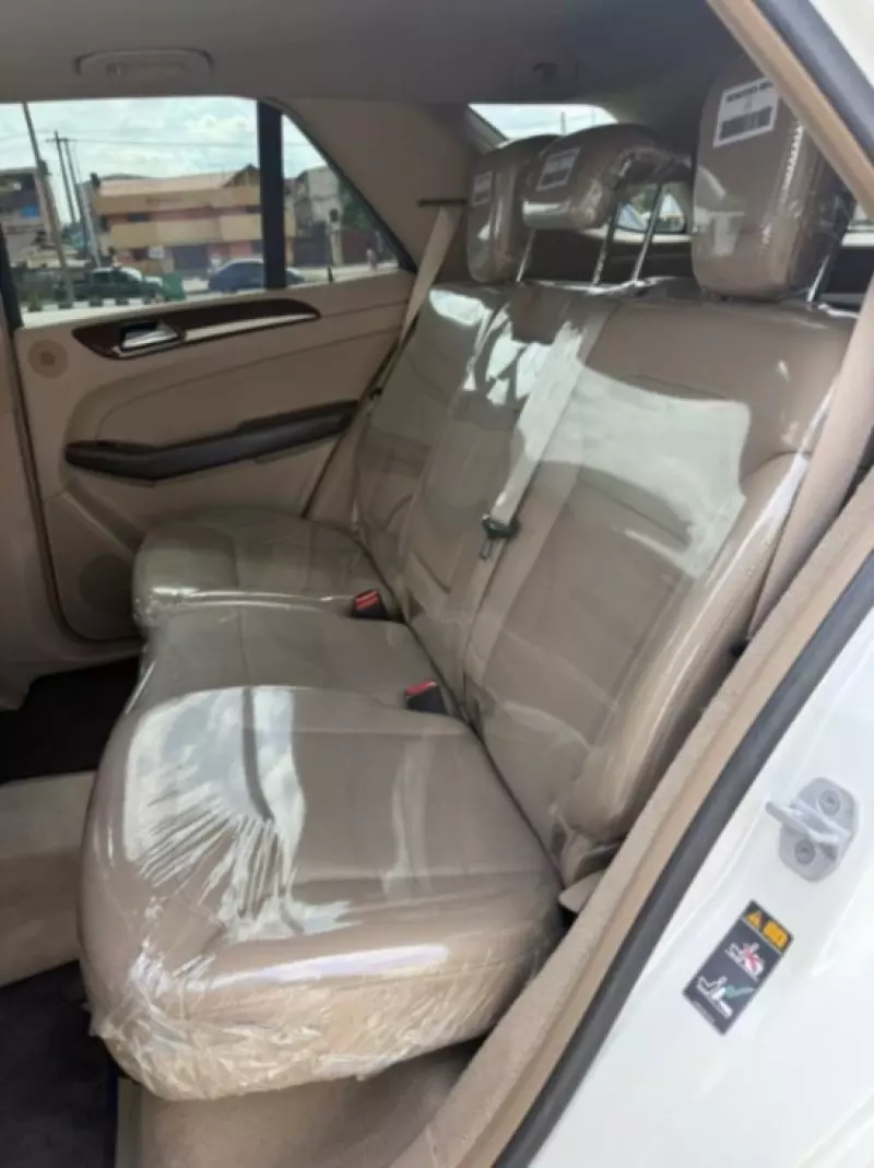 Mercedes-Benz ML-Class   - 2013