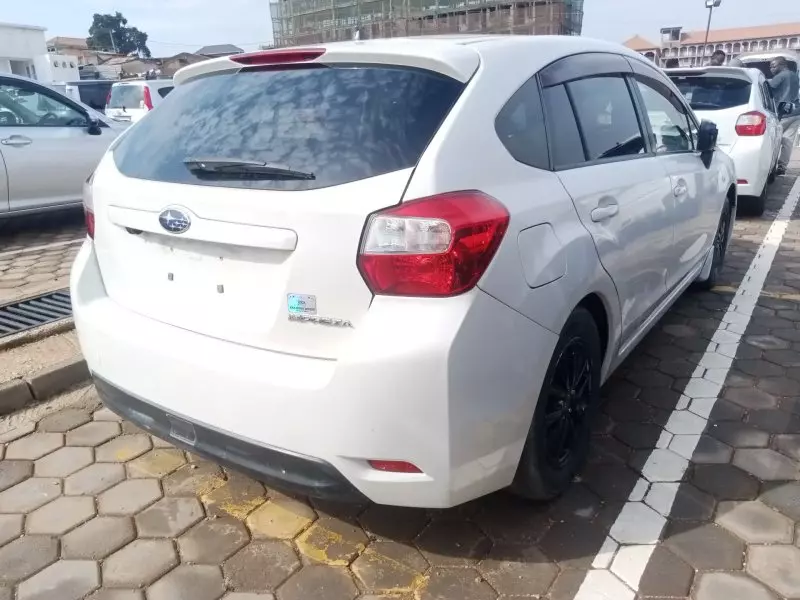 Subaru Impreza   - 2012