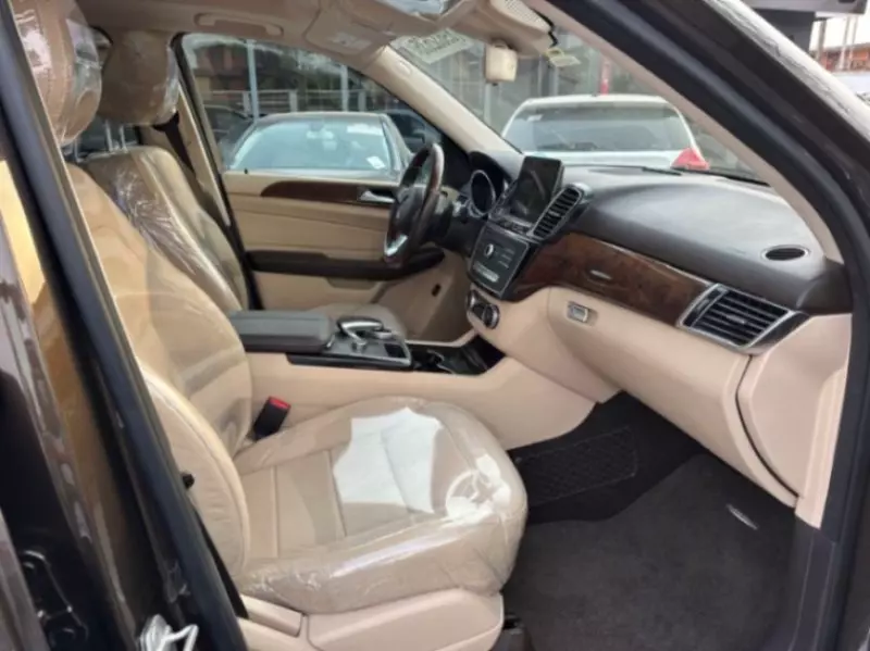 Mercedes-Benz GLE 350   - 2016