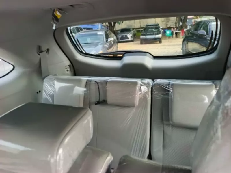 Toyota Highlander   - 2015