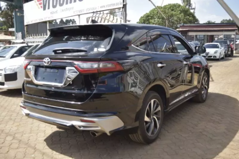 TOYOTA Harrier   - 2019