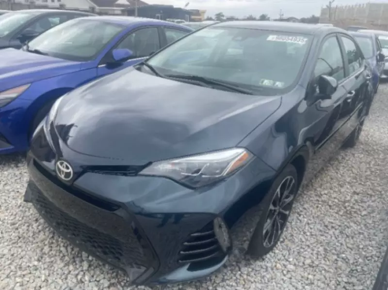 TOYOTA Corolla   - 2018