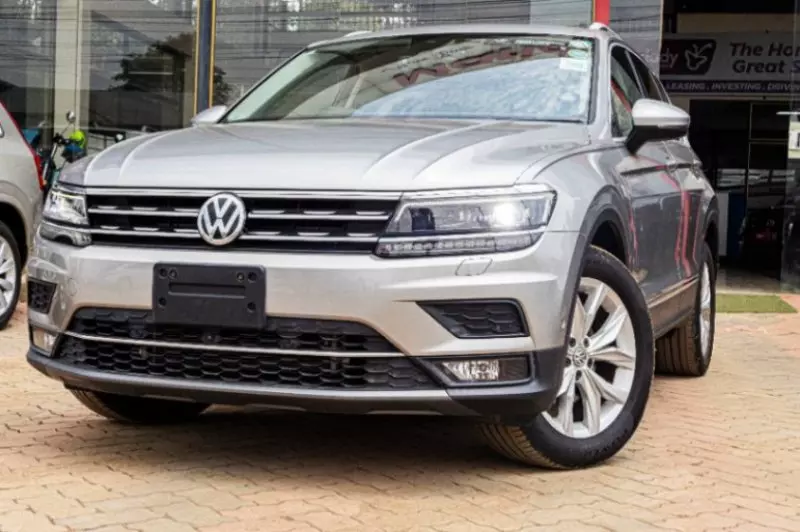 Volkswagen Tiguan   - 2018