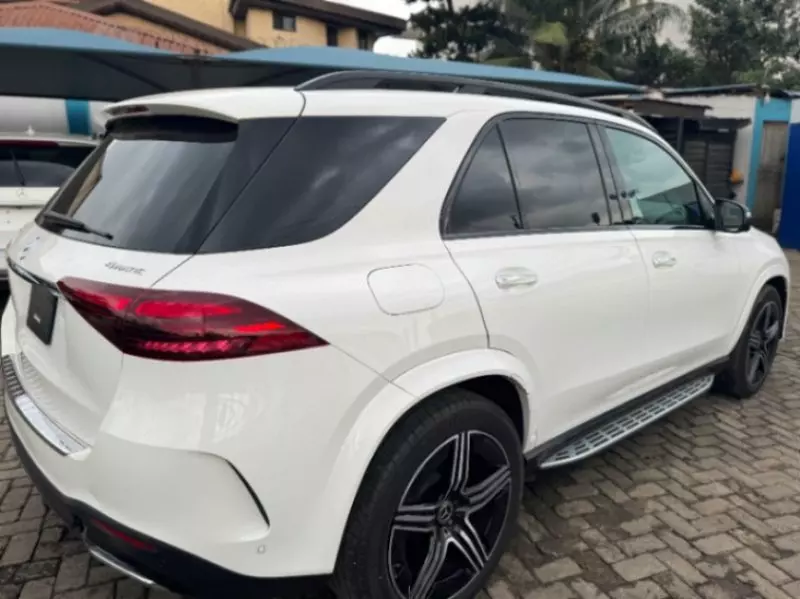 Mercedes-Benz GLE 350   - 2021