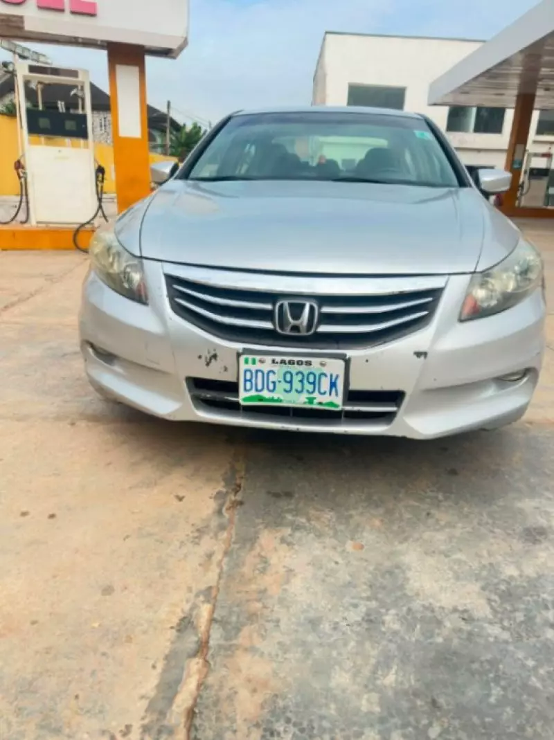 Honda Accord   - 2008