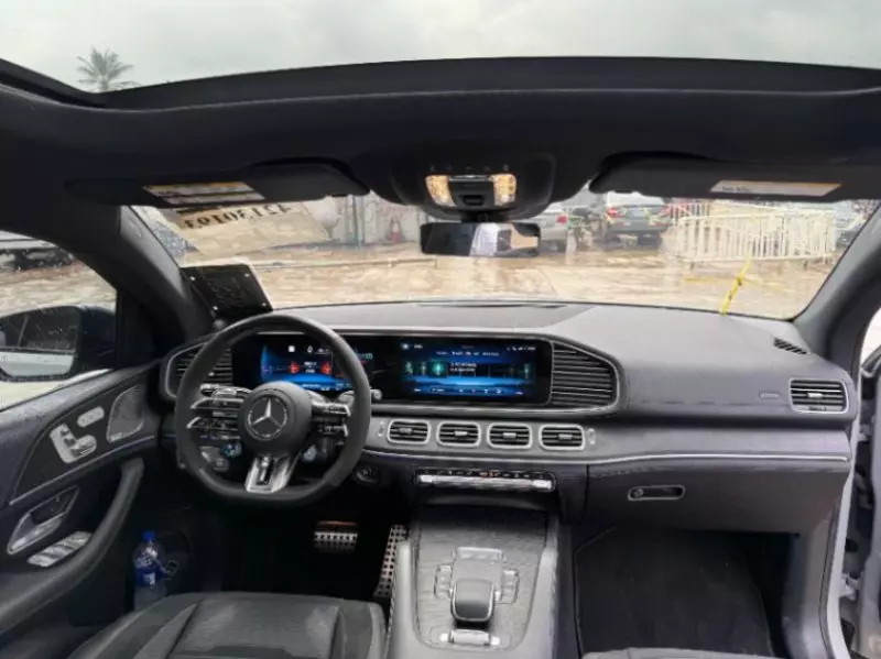 Mercedes-Benz GLE 53 AMG   - 2025