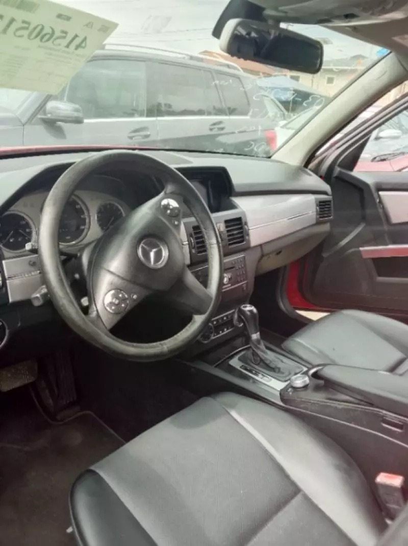 Mercedes-Benz GLK 350   - 2010