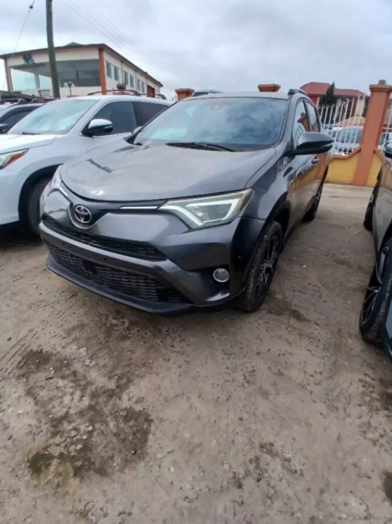 TOYOTA RAV 4   - 2018