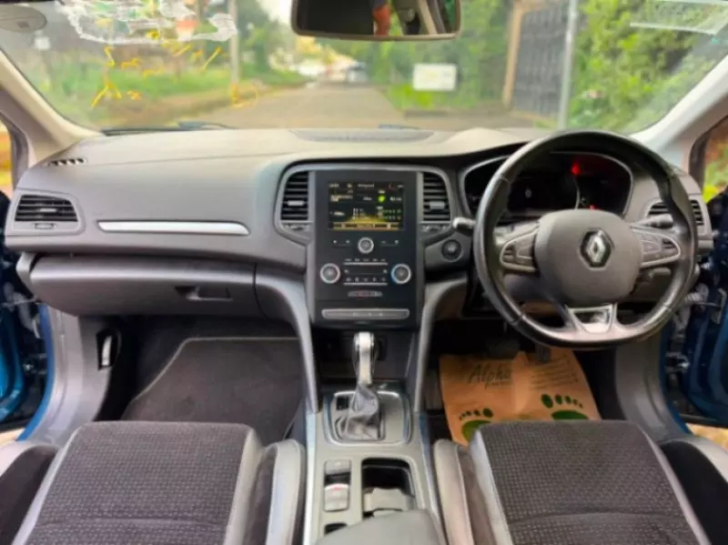 Renault Megane   - 2019