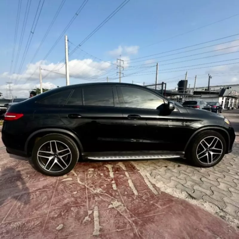 Mercedes-Benz Gle-class   - 2017