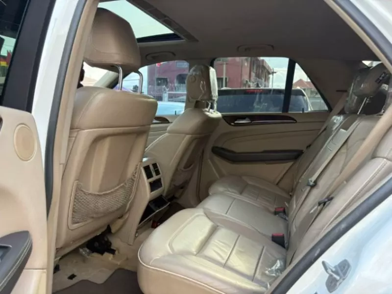 Mercedes-Benz 350   - 2014