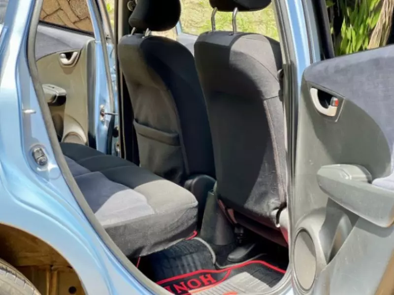 Honda Fit   - 2012