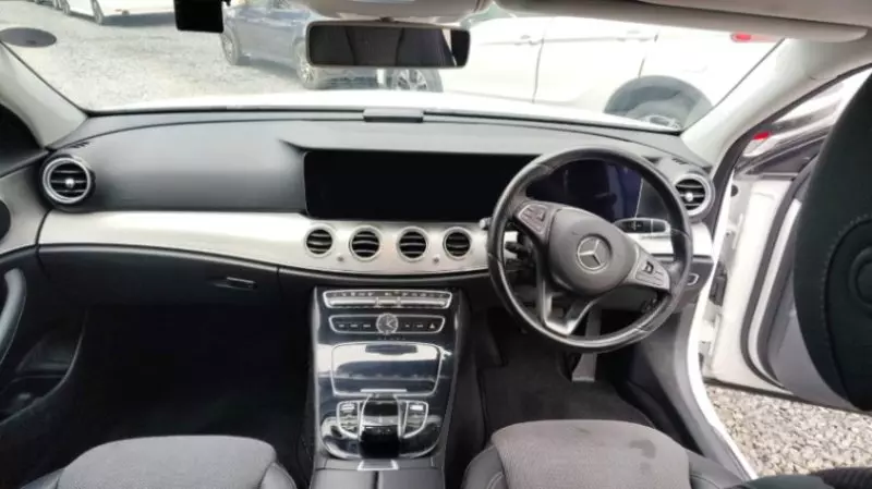 Mercedes-Benz E-class   - 2018