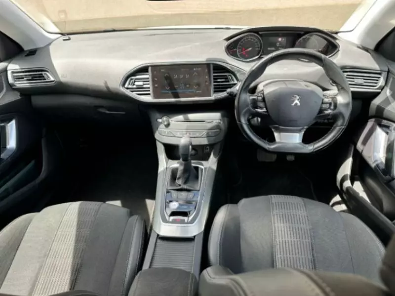 Peugeot 308   - 2018